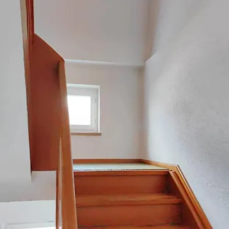 Beth Im Dachgeschoss Mit Balkon *