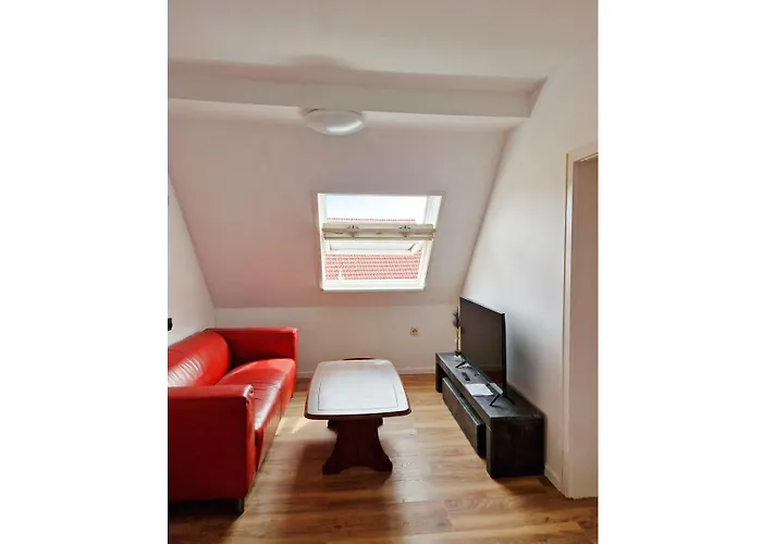 Beth Im Dachgeschoss Mit Balkon Appartement Lonnerstadt